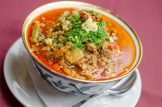 1-2 Лагман- узбекский густой суп